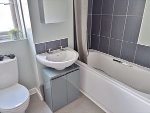 Photo 33- click for photo gallery